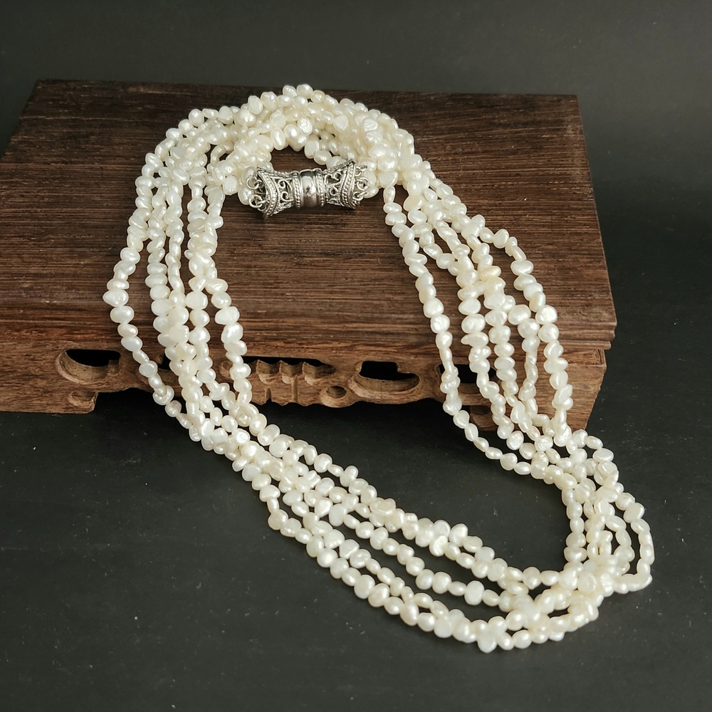 18" Length 5 strands of genuine white freshwater Pearls Statement Necklace